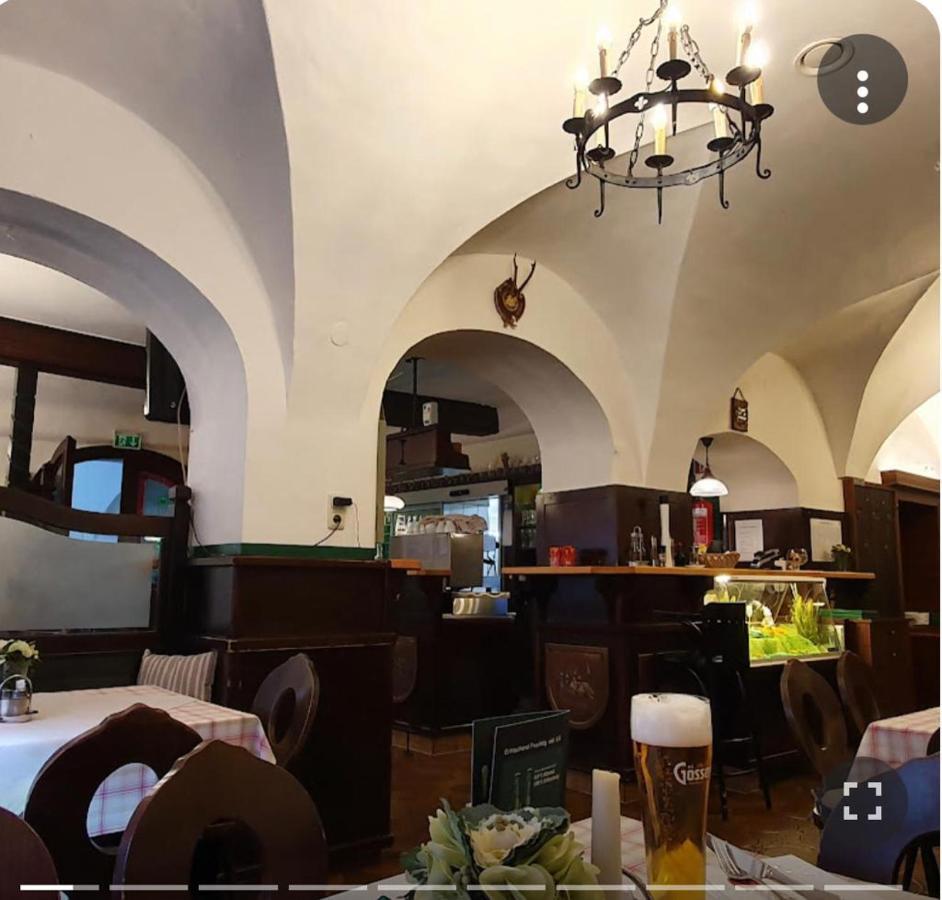 Gasthof Zum Greif Леобен Екстер'єр фото