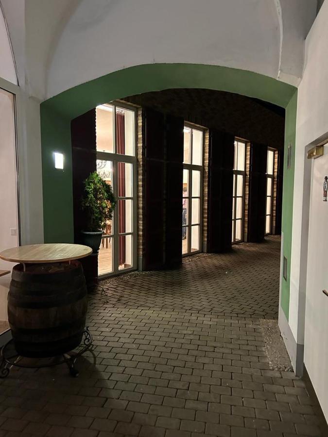 Gasthof Zum Greif Леобен Екстер'єр фото
